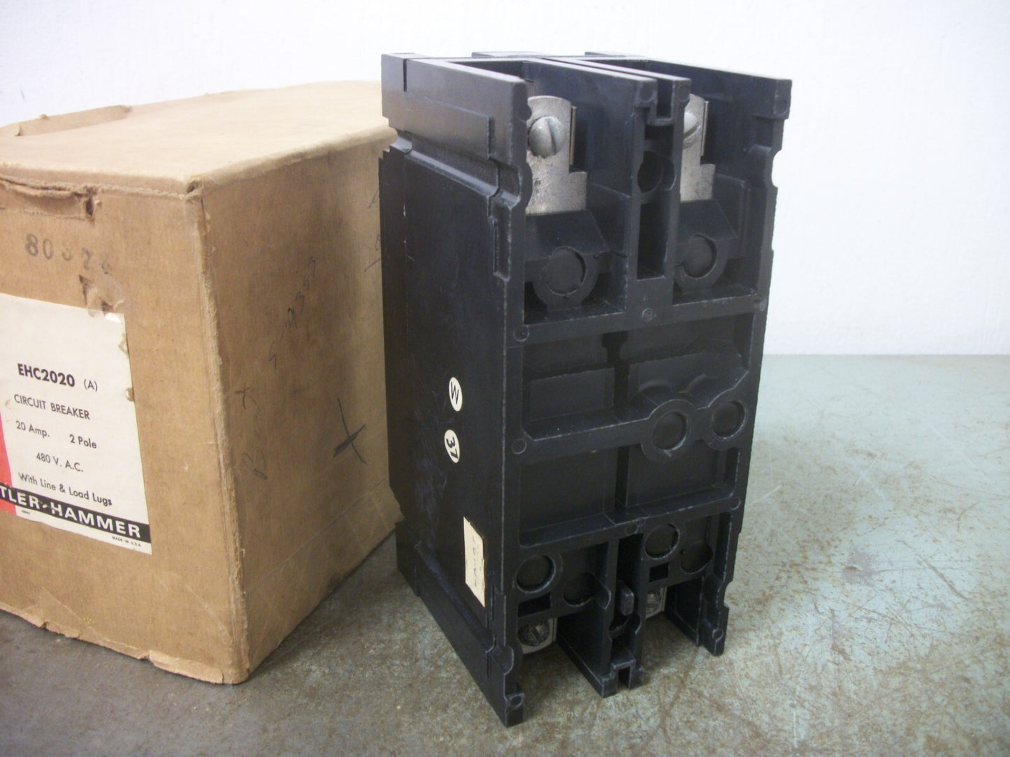 CUTLER-HAMMER EHC CIRCUIT BREAKER EHC2020 20AMP 480VOLT 2POLE NIB