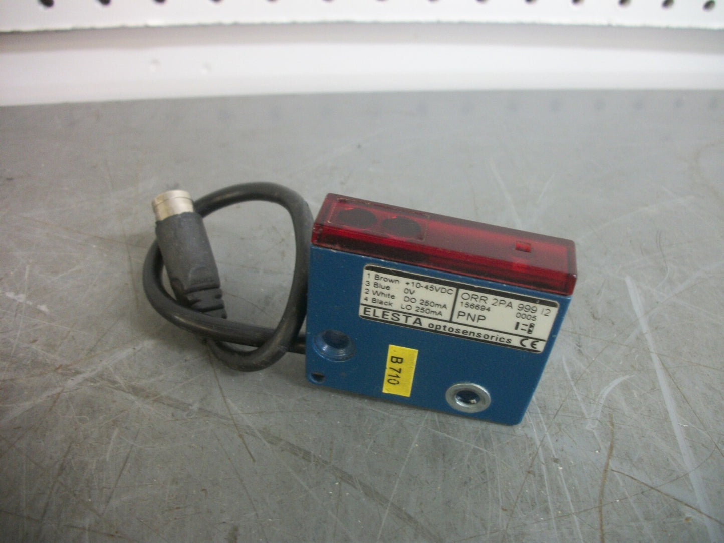 ELESTA OPTOSENSORICS PHOTOELECTRIC SENSOR ORR 2PA 999 12