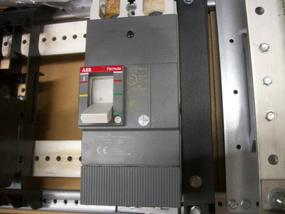 GE RELIAGEAR PANELBOARD INTERIOR AQF1302AB 225A 120/240V 1PH 200A MAIN NIB