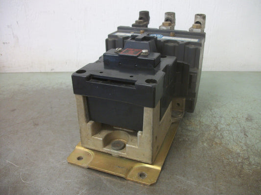 ALLEN-BRADLEY 100AMP LIGHTING CONTACTOR 702L-DOD93 120VCOIL