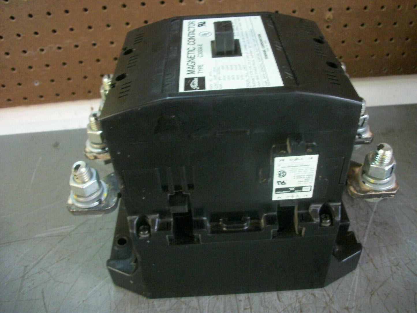 MITSUBISHI CONTACTOR C300A-E 280AMP 240VCOIL 3PH 600V 200HP