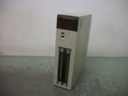 OMRON SYSMAC INPUT UNIT CS1W-ID261