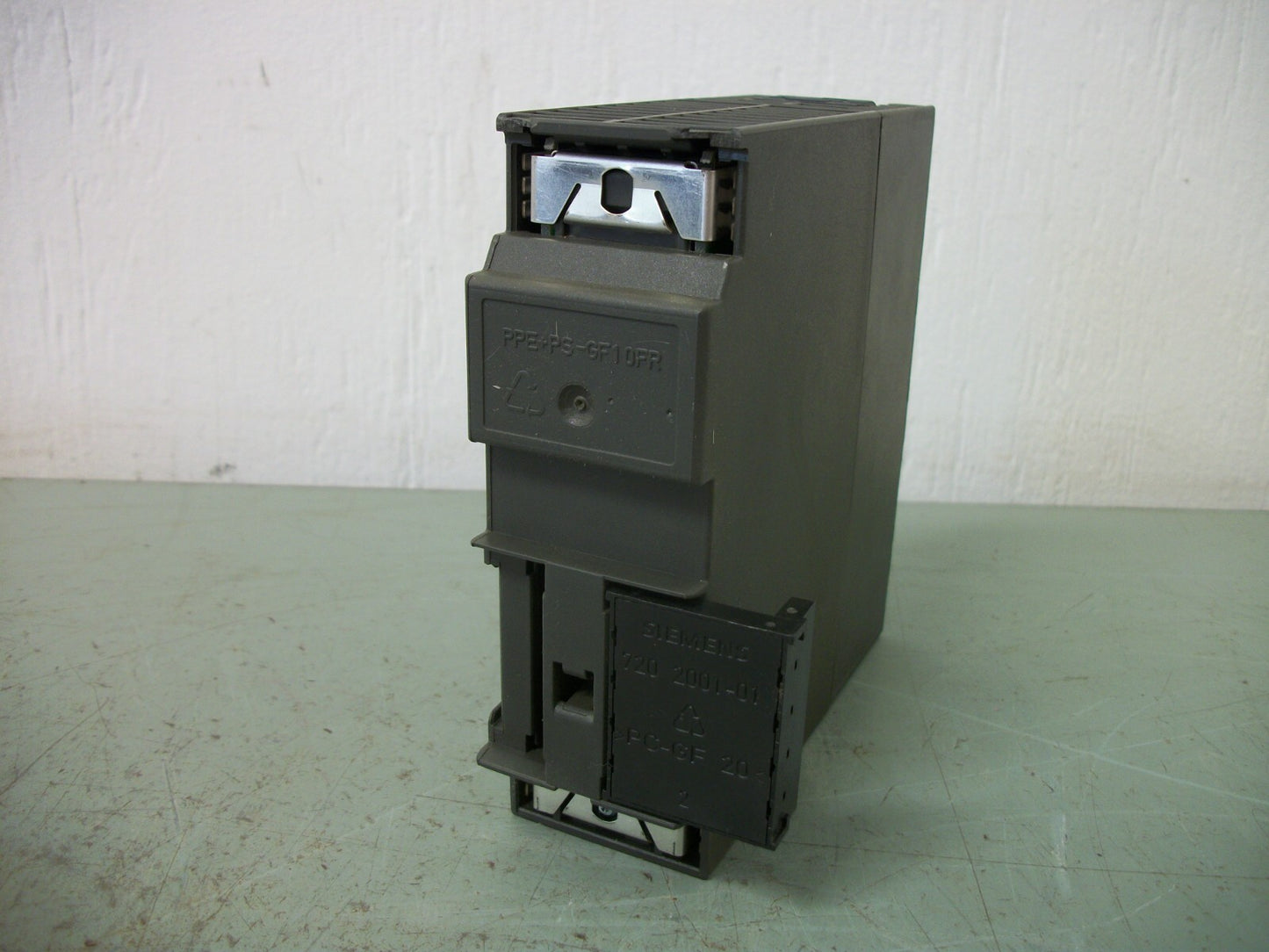 SIEMENS SIMATIC S7 DIGITAL INPUT MODULE 6ES7321-1BL00-0AA0