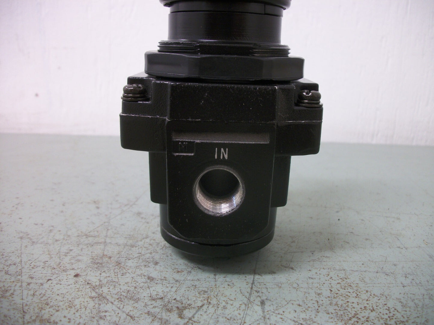 PUSHLOCK 1/4" NPT PNEUMATIC AIR REGULATOR VALVE 200PSI