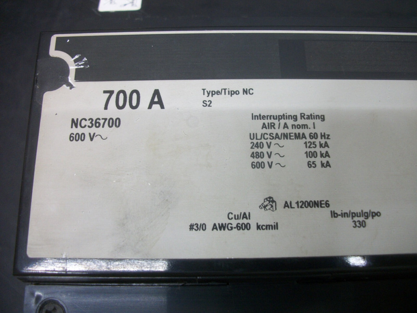 SQUARE D I-LINE NC CIRCUIT BREAKER NC36700 700AMP 600VOLT 3POLE GRAY