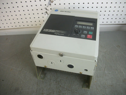 ALLEN-BRADLEY 4.8KVA 1336 PLUS SENSORLESS VECTOR AC DRIVE 1336S-BRF30-AA-EN4-L6