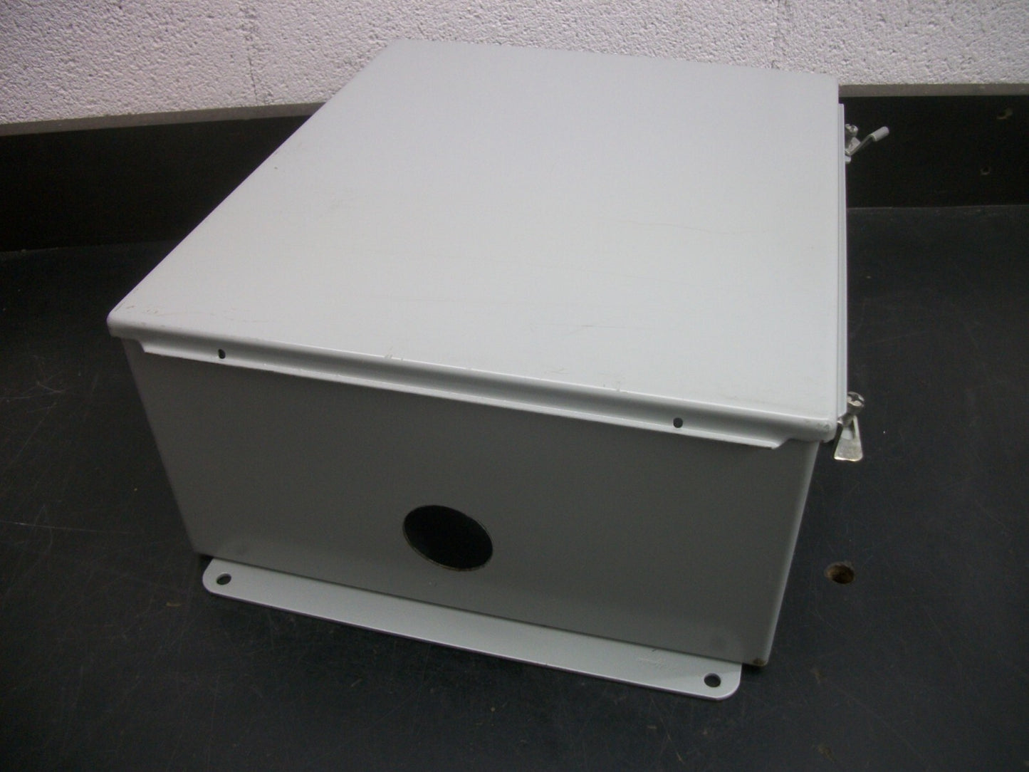 HOFFMAN 14 X 12 X 6 JIC BOX ENCLOSURE TYPE 12,13 A1412CH