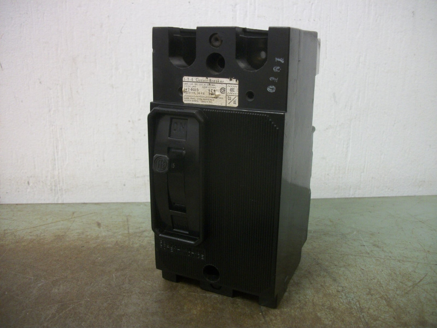 SIEMENS EE2 CIRCUIT BREAKER EE2B015 15AMP 240VOLT 2POLE