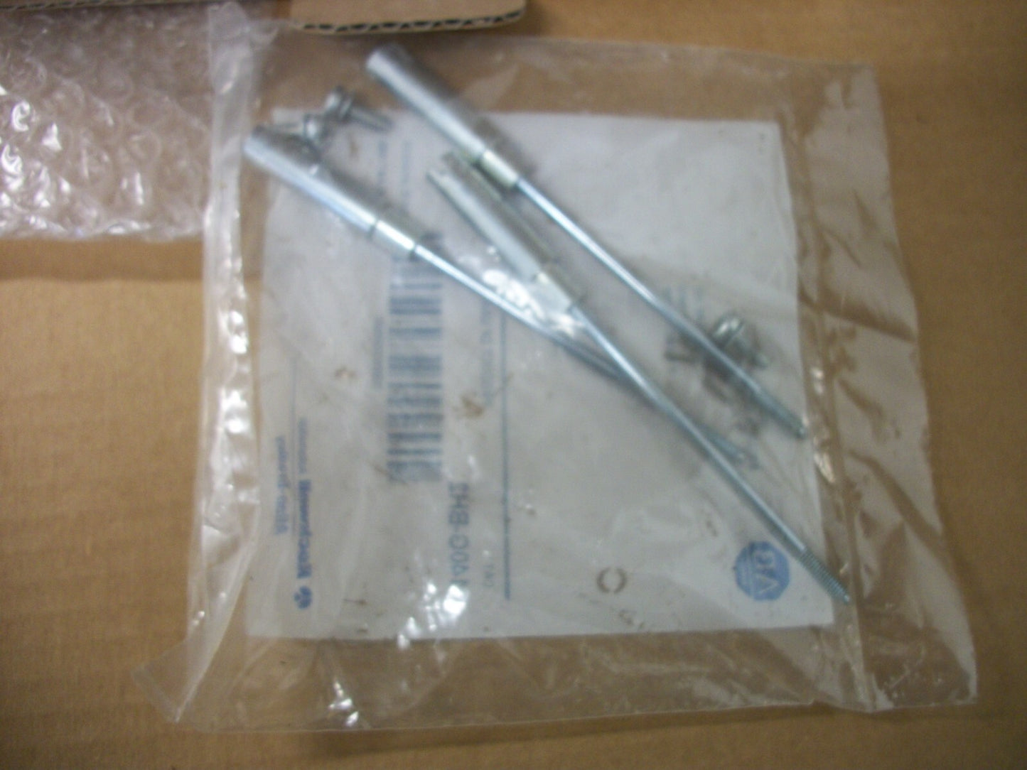 ALLEN-BRADLEY 4FT FLEX CABLE OPERATOR 140G-H-FCX04 NIB