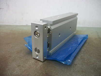 SMC CXS SERIES DUAL ROD GUIDED CYLINDER CXSM20-75 75MM STROKE NOB