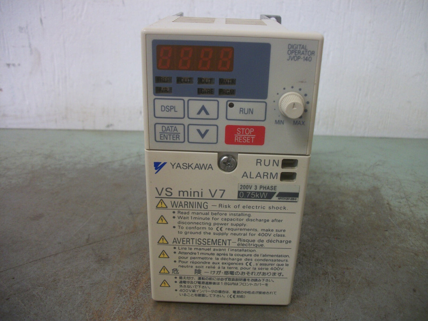 YASKAWA VS MINI V7 0.75KW INVERTER DRIVE CIMR-V7AA20P7 230VOLT 3PH
