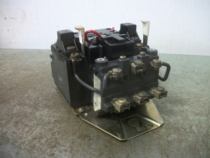 ALLEN-BRADLEY SIZE 0 MOTOR STARTER 709-AOD103 120VCOIL 3PH 600V 5HP