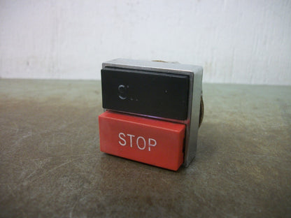 CUTLER-HAMMER OILTIGHT START/STOP PUSHBUTTON HEAD E30ABB180B231