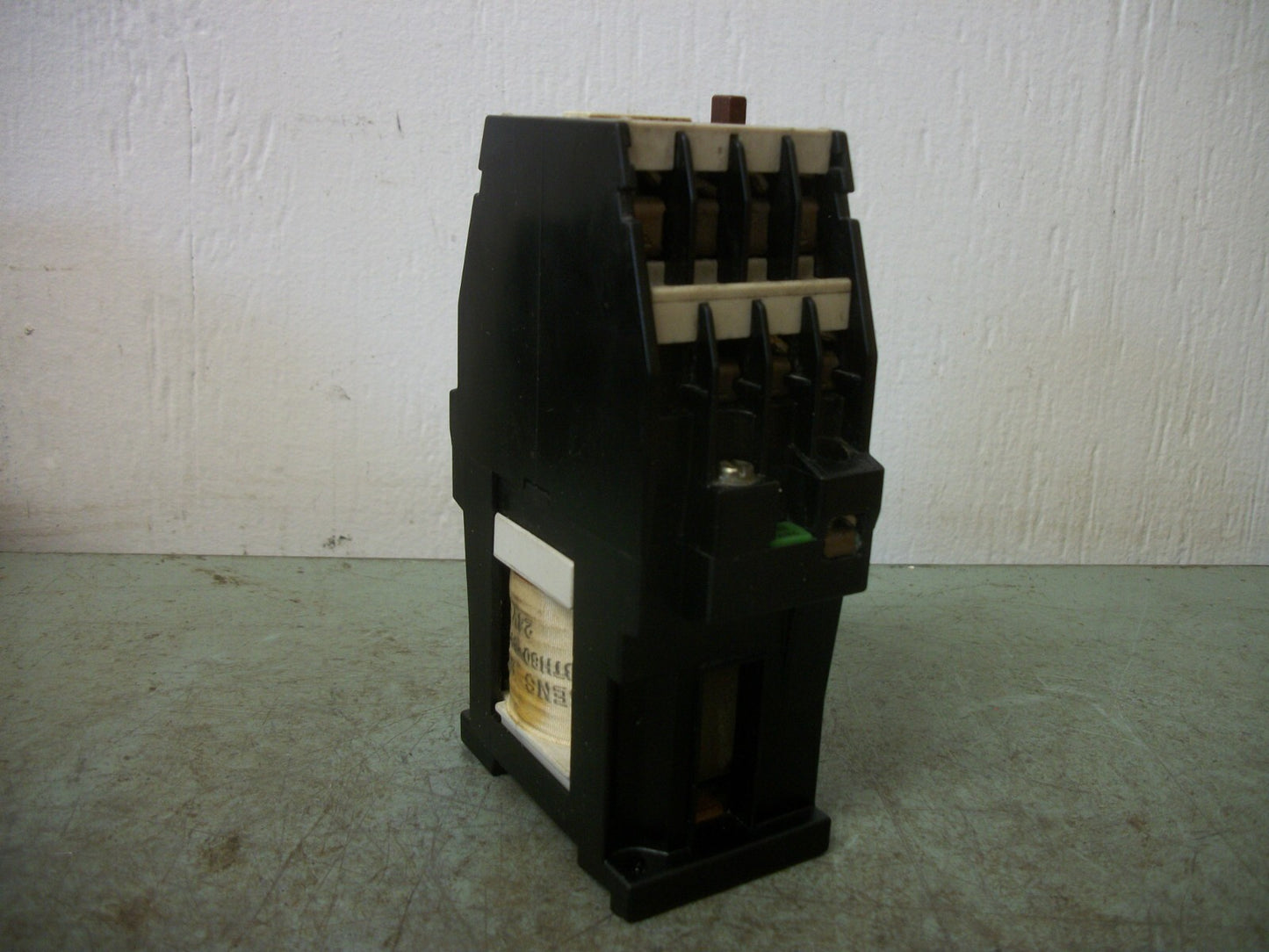 SIEMENS CONTACTOR 3TB4017-0B 10AMP 24VCOIL 3PH 600V 7.5HP