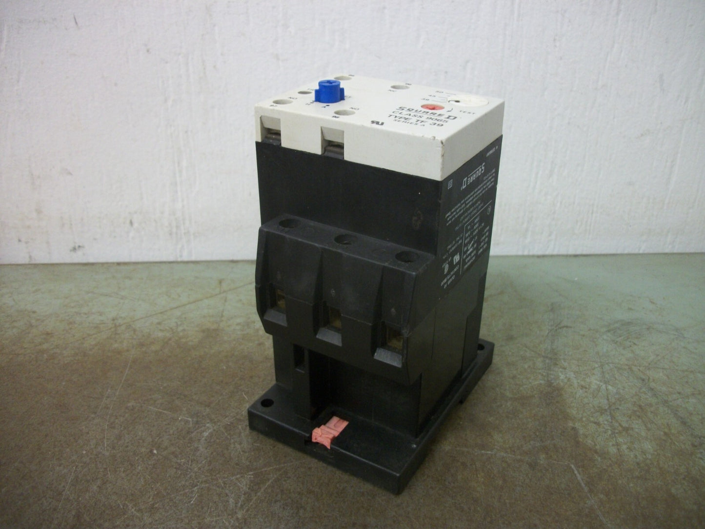SQUARE D THERMAL OVERLOAD RELAY 9065TF39 39-50AMP