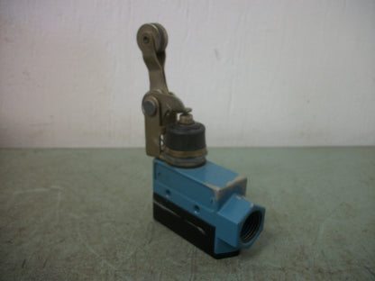 HONEYWELL MICRO SWITCH LIMIT SWITCH BZE6-2RN2