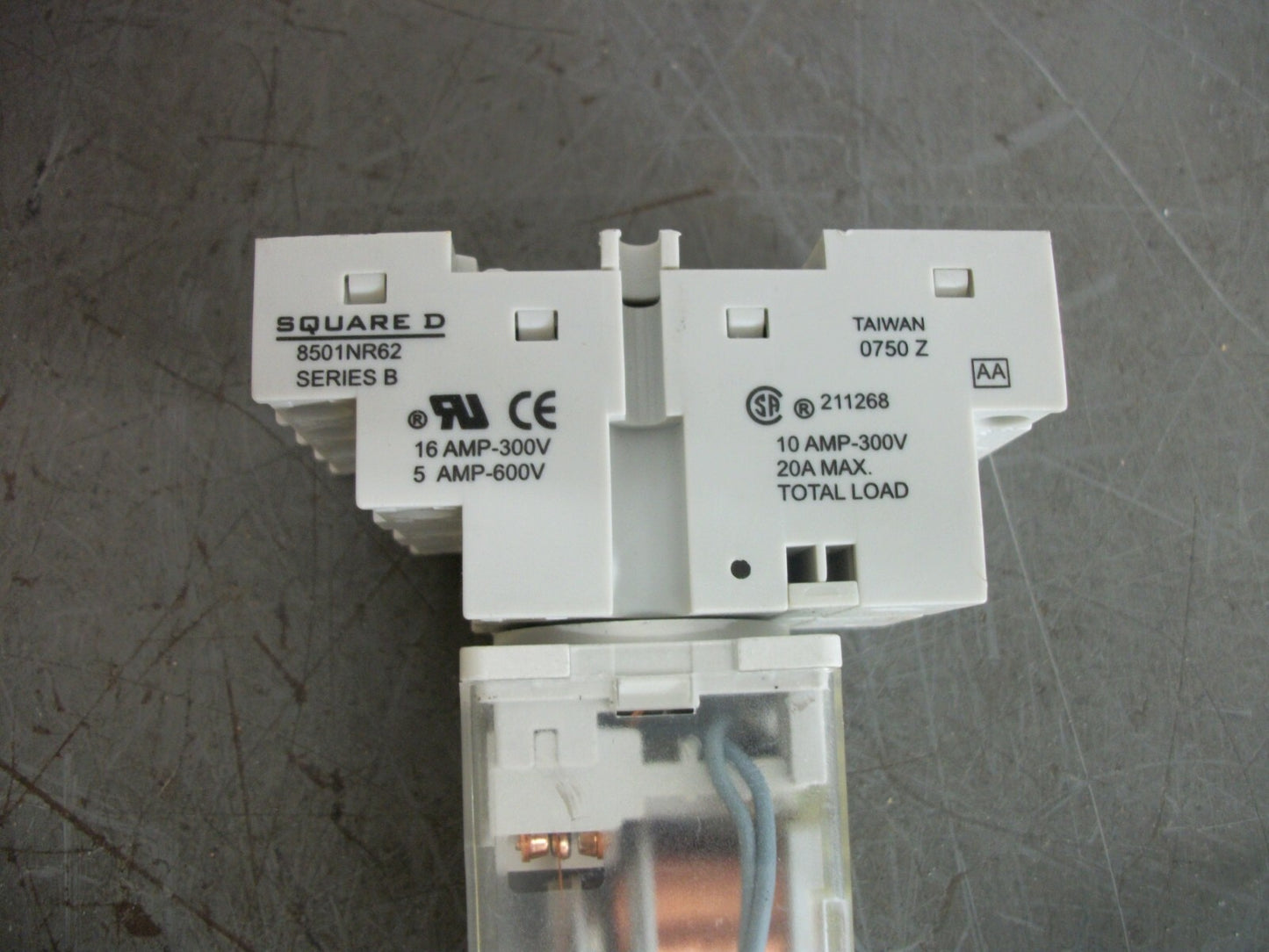 SQUARE D LOT OF 3 RELAYS 8501KP13P14V20 W/SOCKETS 8501NR62 120VCOIL NOB