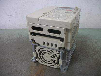 YASKAWA VS MINI V7 1.5KW INVERTER DRIVE CIMR-V7AA21P5 230VOLT 3PH