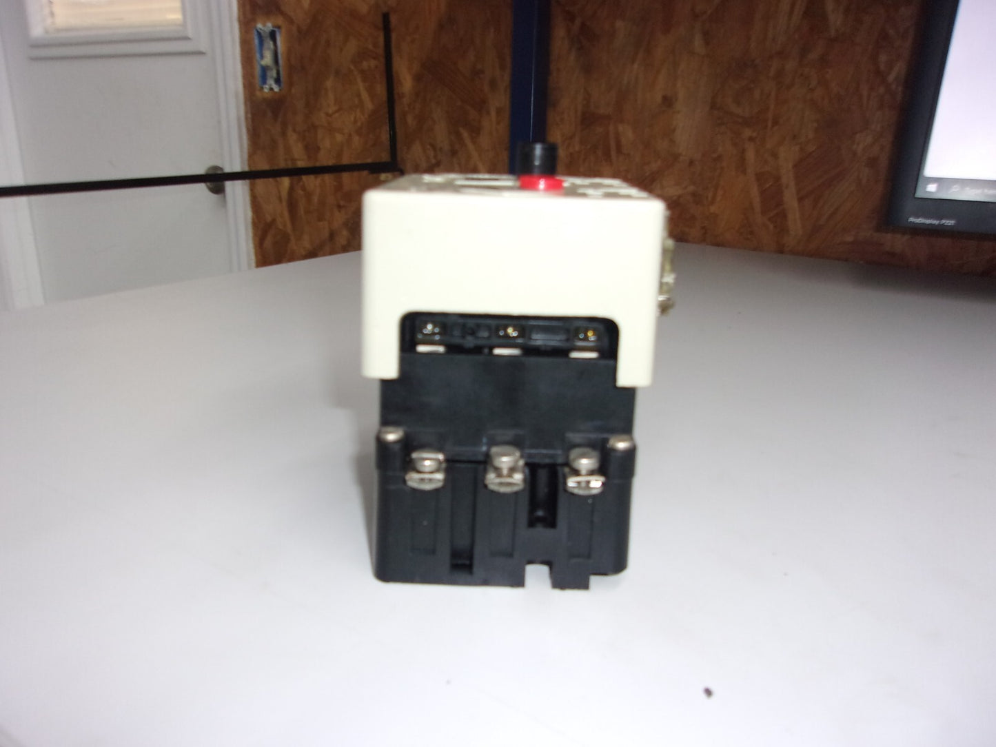 KLOCKNER-MOELLER MANUAL MOTOR STARTER PKZM 3-4-U-NA 2.2-3.8AMP