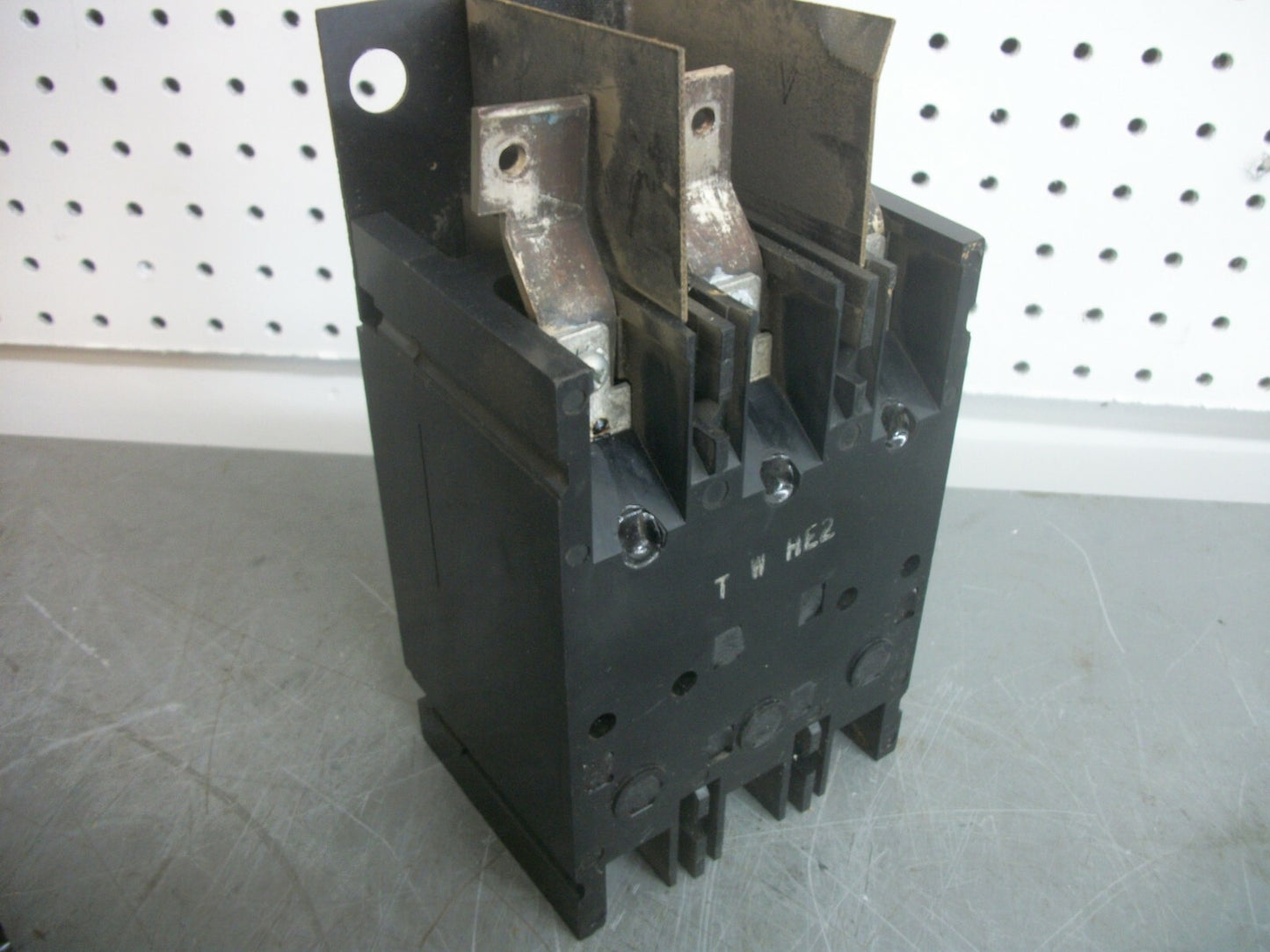 WESTINGHOUSE FB CIRCUIT BREAKER FB3020 20AMP 600VOLT 3POLE W/HARDWARE