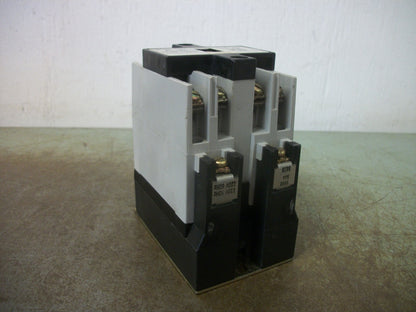 SQUARE D TYPE X CONTROL RELAY 8501XO20 8501X020 120VCOIL