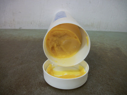 YASKAWA MOTOMAN ROBOTICS MOLY-WHITE #00 14-OZ GREASE CARTRIDGE 132412-2 NEW