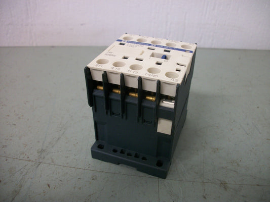 TELEMECANIQUE CONTACTOR LC1K0910B7 20AMP 24VCOIL 3PH 600V 5HP