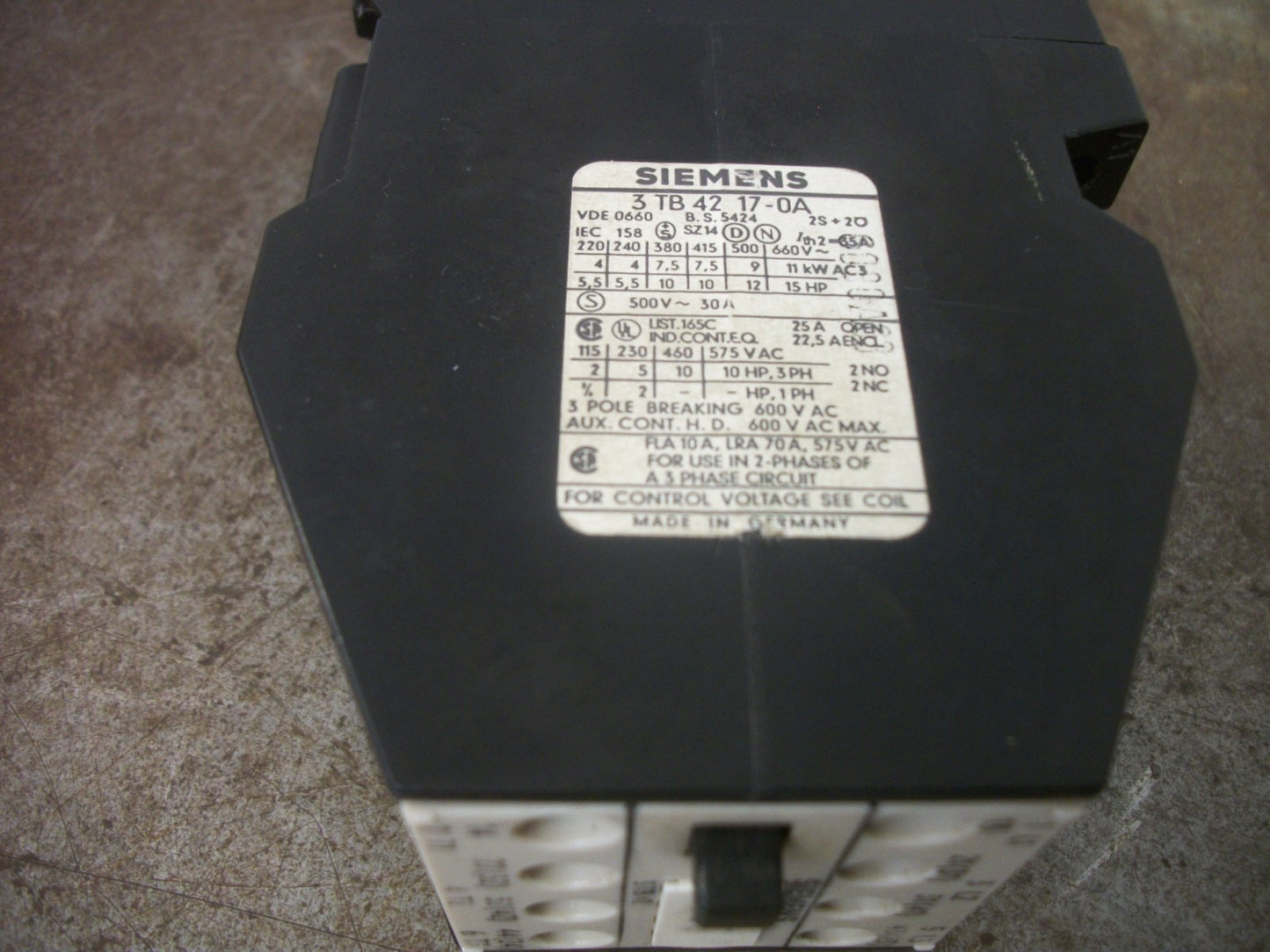 SIEMENS CONTACTOR 3TB4217-0A 30AMP 264VCOIL 3PH 600V 10HP