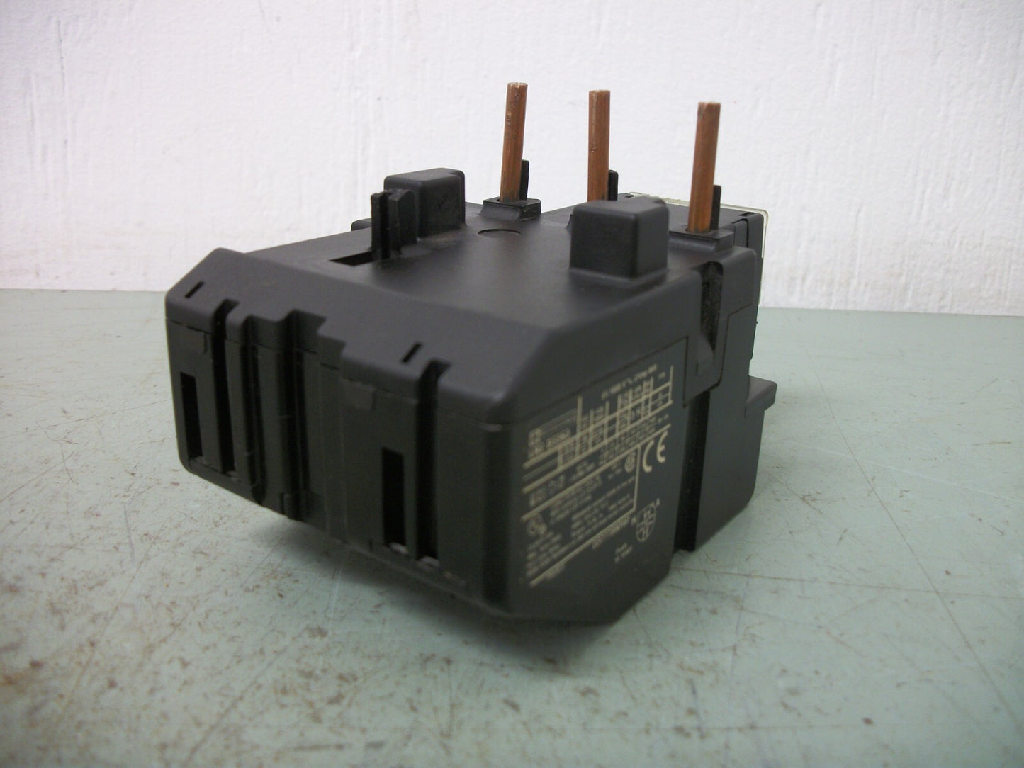 TELEMECANIQUE THERMAL OVERLOAD RELAY LR2D3363 63-80AMP