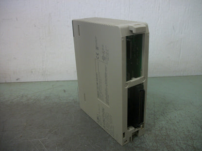 OMRON SYSMAC OUTPUT UNIT CS1W-OD261