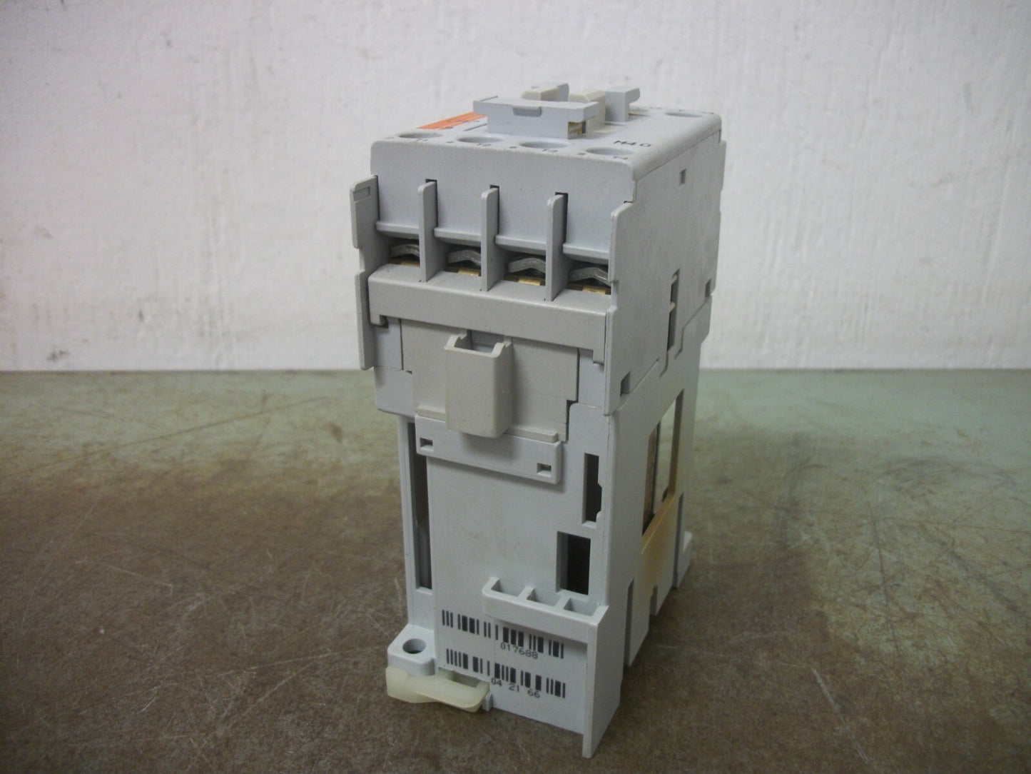 SPRECHER+SCHUH CONTACTOR CA7-9C-M40 25AMP 24VCOIL 3PH 600V 7.5HP