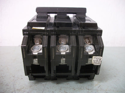 GE THQB CIRCUIT BREAKER THQB32040 40AMP 240VOLT 3POLE OLD NOB