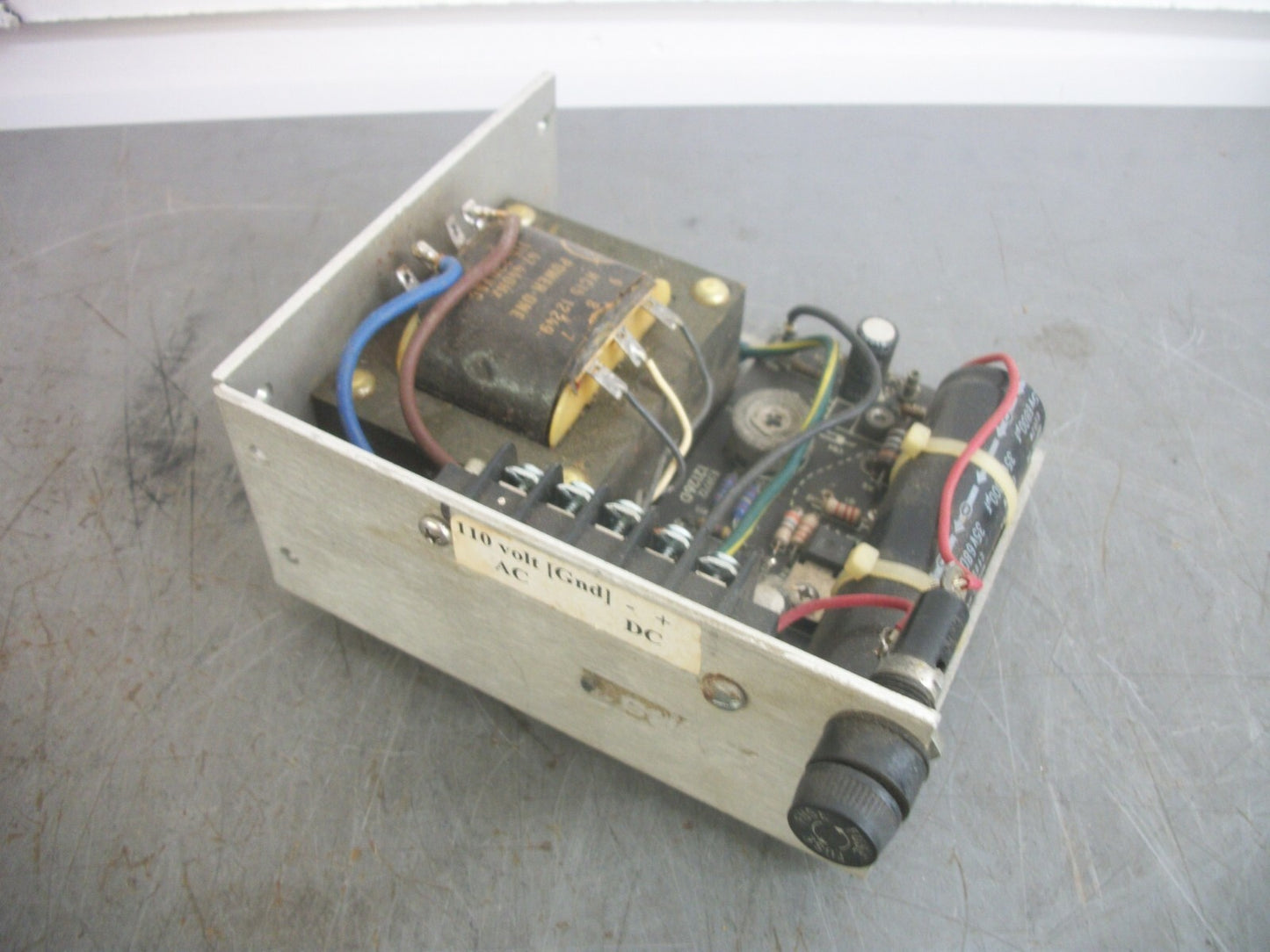 POWER-ONE POWER SUPPLY HC15-3 15VDC 3AMP