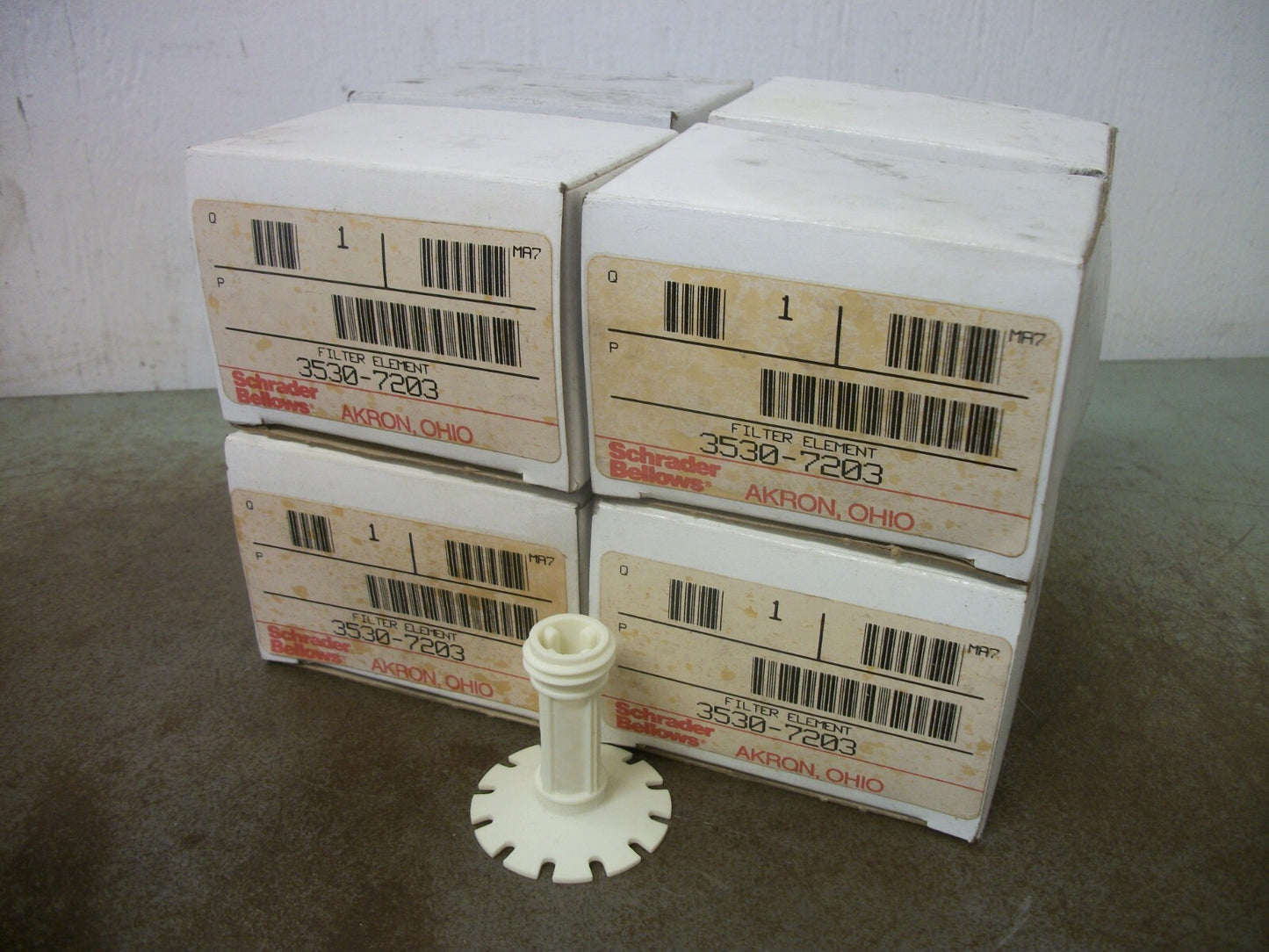 SCHRADER BELLOWS LOT OF 8 FILTER ELEMENTS 3530-7203 NIB