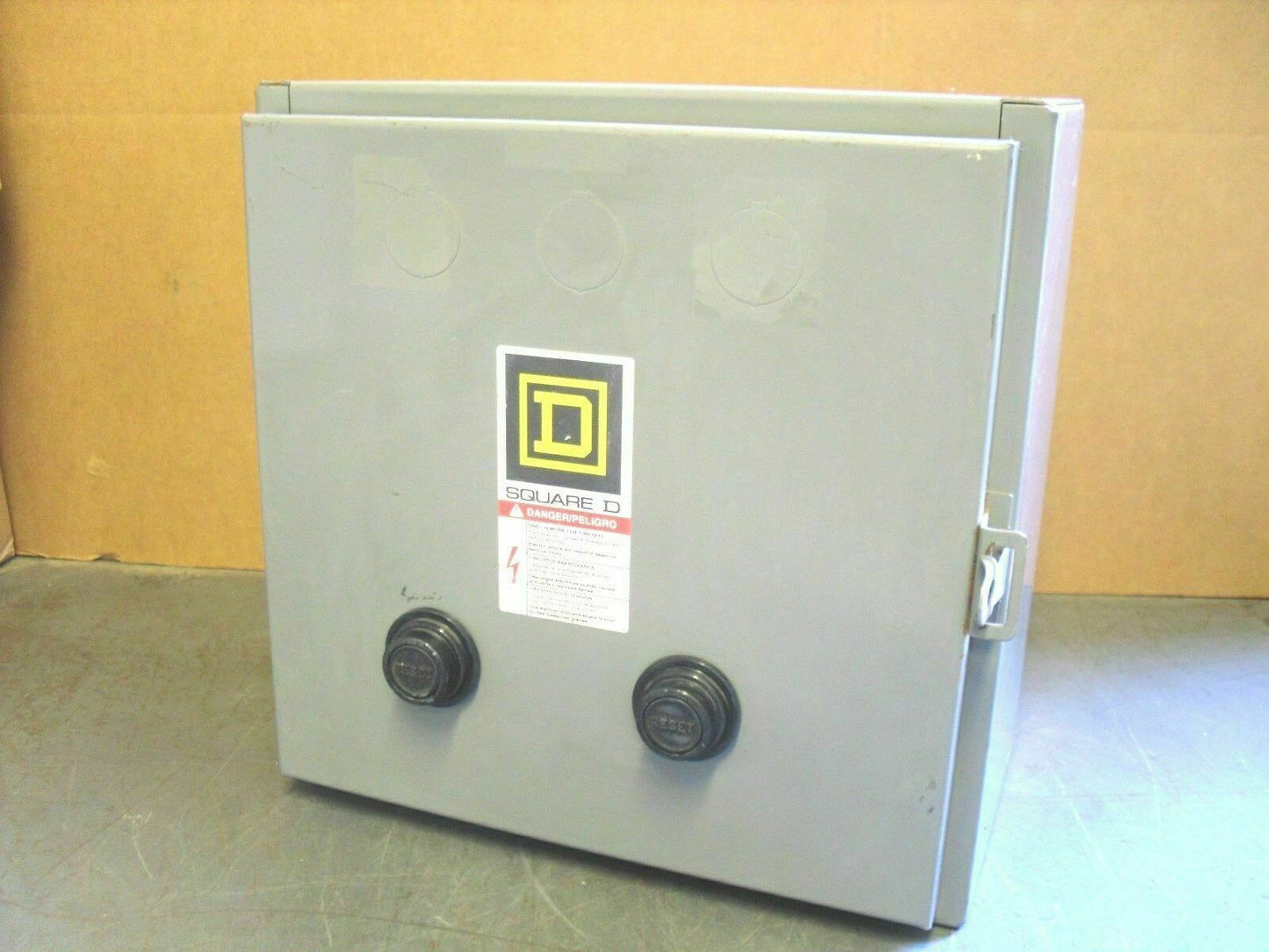 SQUARE D ENCL SIZE 0 REV STARTER 8810SBO2H209H209S 3PH 5HP 120VCOIL W/ML