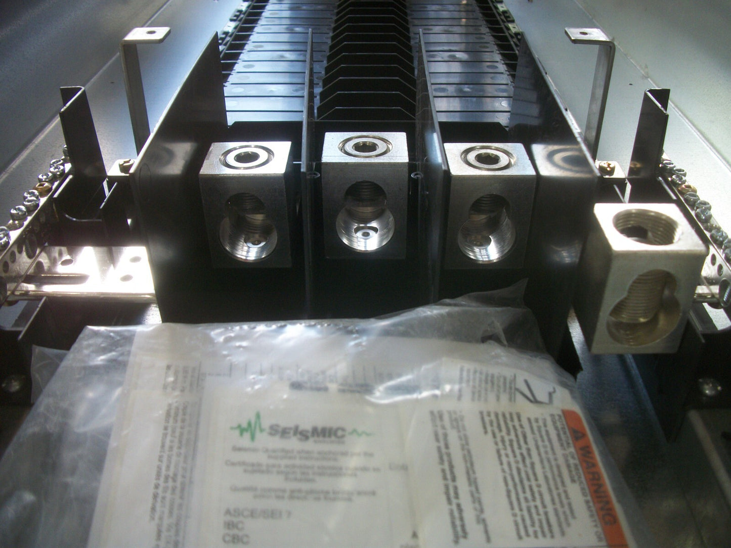 SQUARE D NF LOAD CENTER PANELBOARD NF484L6C 600AMP 600Y/347VOLT 3PH NEW