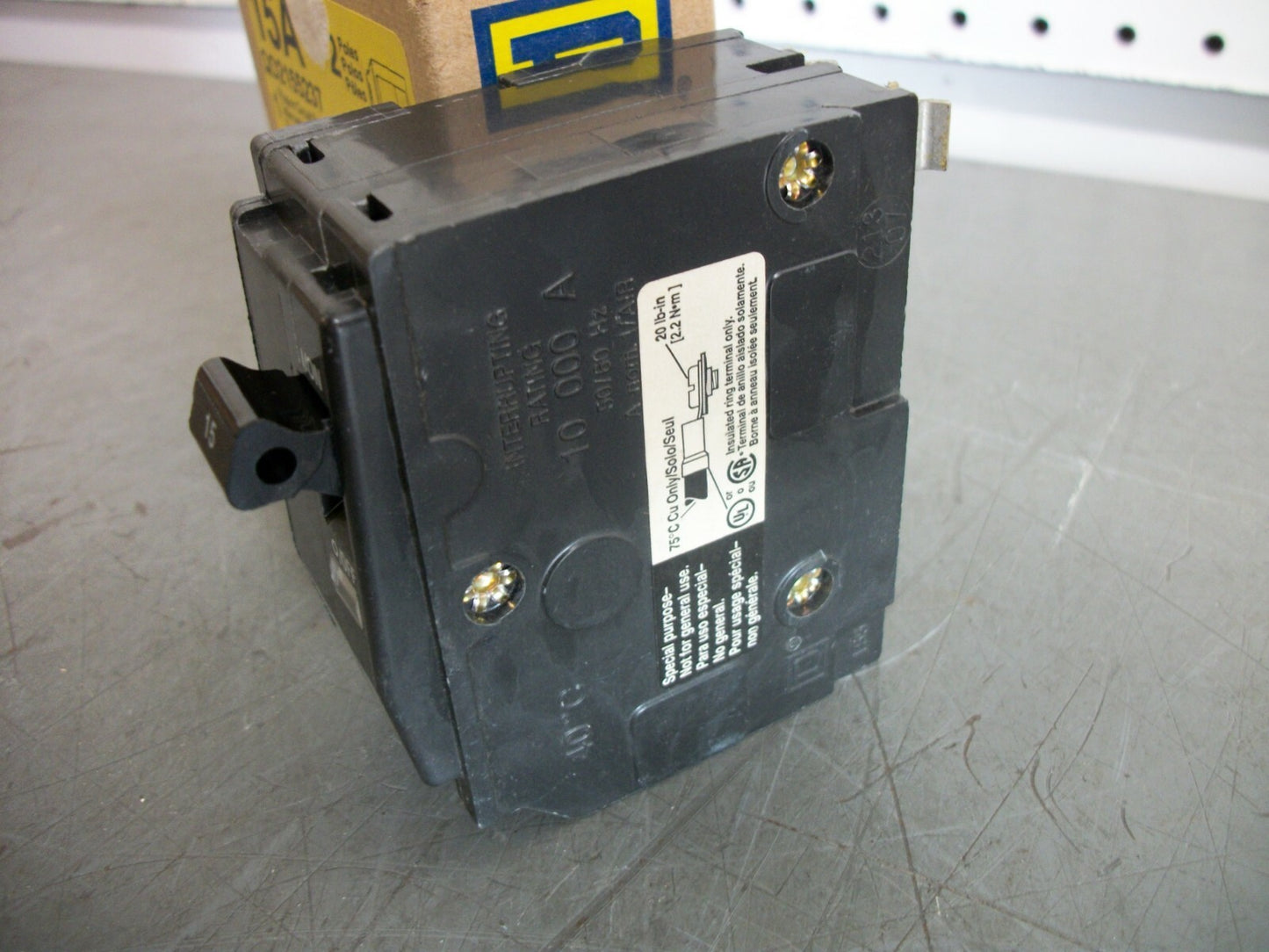 SQUARE D QO CIRCUIT BREAKER QO2155237 15AMP 240VOLT 2POLE NIB