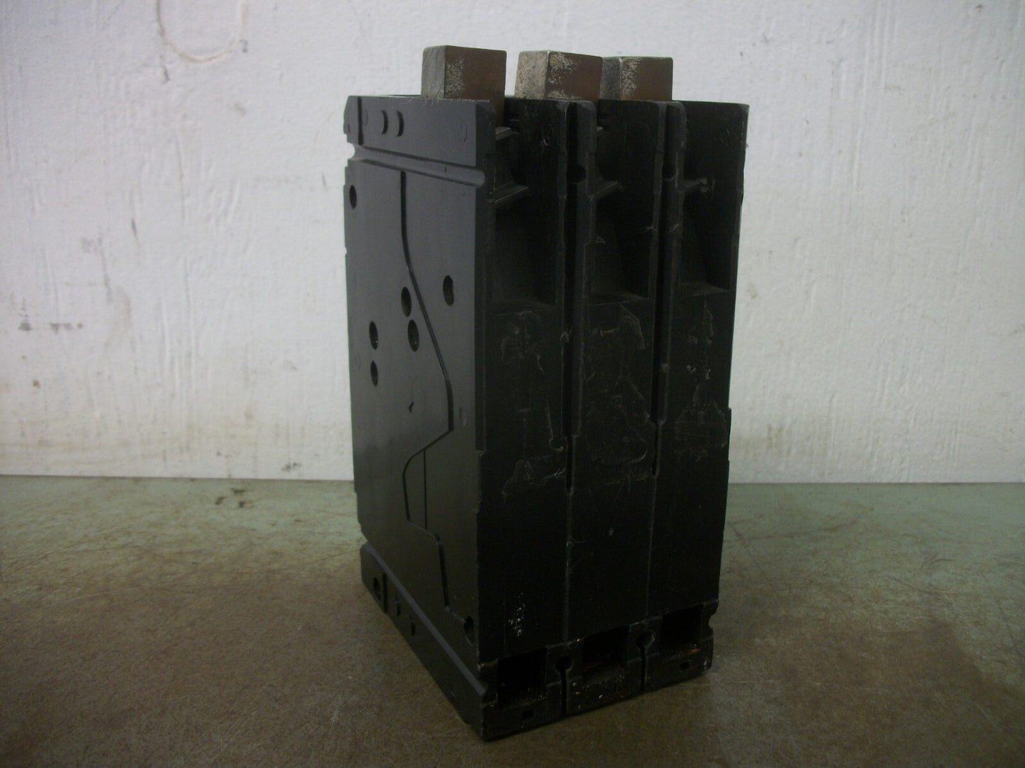 SIEMENS ED6-ETI MOTOR CIRCUIT BREAKER ED63A100 100AMP 600VOLT 3POLE