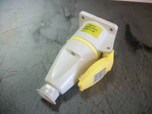 DANIEL WOODHEAD PIN & SLEEVE RECEPTACLE 320R4 20AMP 125VOLT 3W 2P NOB
