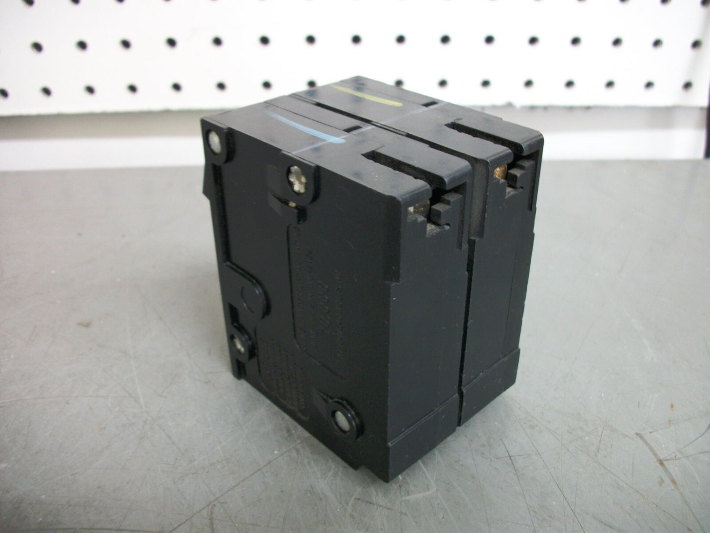 GENERAL SWITCH GA CIRCUIT BREAKER GA240 40AMP 240VOLT 2POLE OLD