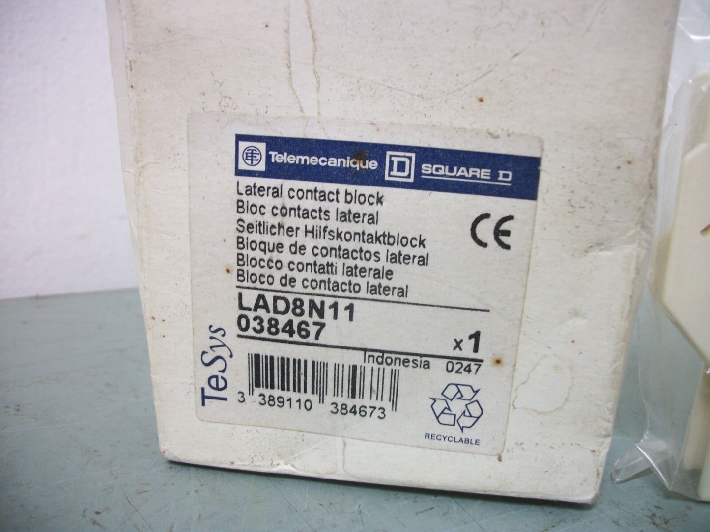 TELEMECANIQUE LATERAL CONTACT BLOCK LAD8N11 NIB