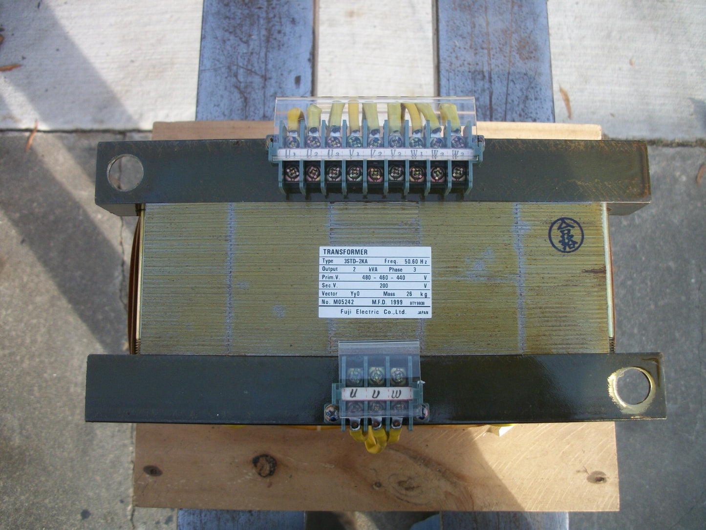 FUJI 2KVA 3PH TRANSFORMER 3STD-2KA HV 440X480 LV 200 NEW