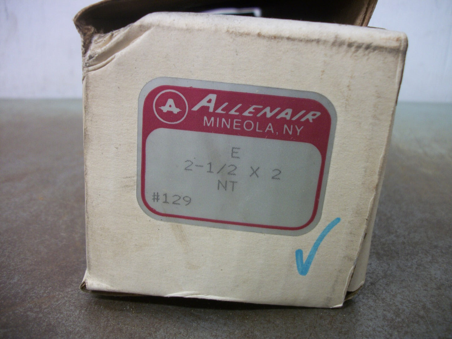 ALLENAIR 2-1/2 X 2 PNEUMATIC CYLINDER E-2-1/2X2-NT NIB