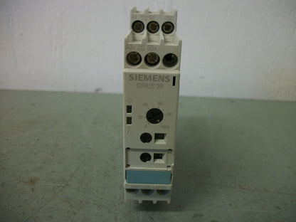 SIEMENS SIRIUS 3R TIMING RELAY MODULE 3RP1505-1AP30 0.05SEC-100HOUR