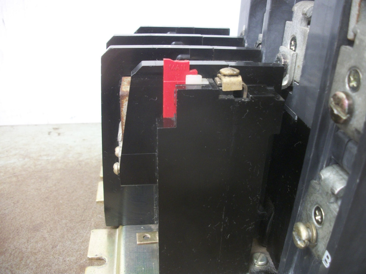 SYLVANIA SIZE 3 MOTOR STARTER T13U033 90AMP 120VCOIL 3PH 600V 50HP