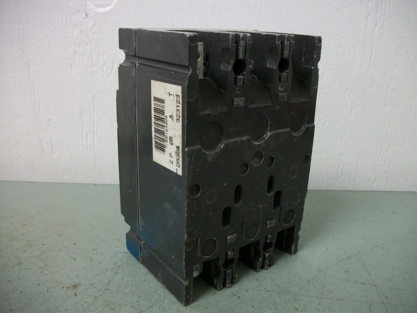 GE THED CIRCUIT BREAKER THED124020 20AMP 480VOLT 2POLE GREEN