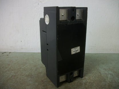 CUTLER-HAMMER CCVH CIRCUIT BREAKER CCVH2200 200AMP 240VOLT 2POLE