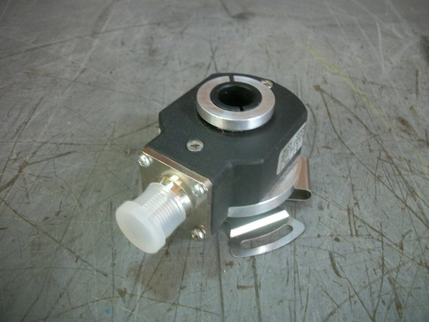 ACCU-CODER INCREMENTAL ENCODER 260-N-R-98-H-0400-R-HV-1-SMK-NF-2-CE NOB