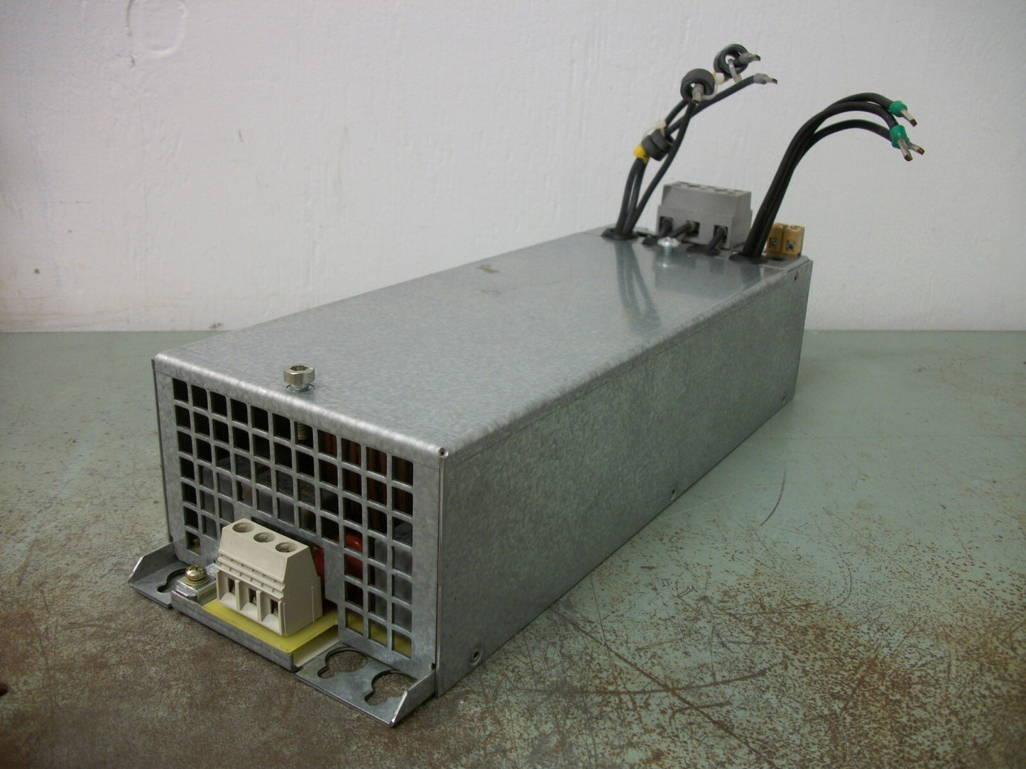 KEB EMC FILTER 15.E5.T60-A071 480VAC 24AMP