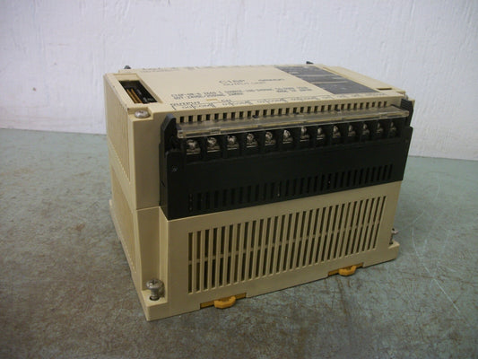 OMRON C16P PLC OUTPUT UNIT C16P-0R-A 24VDC 250VAC 2AMP
